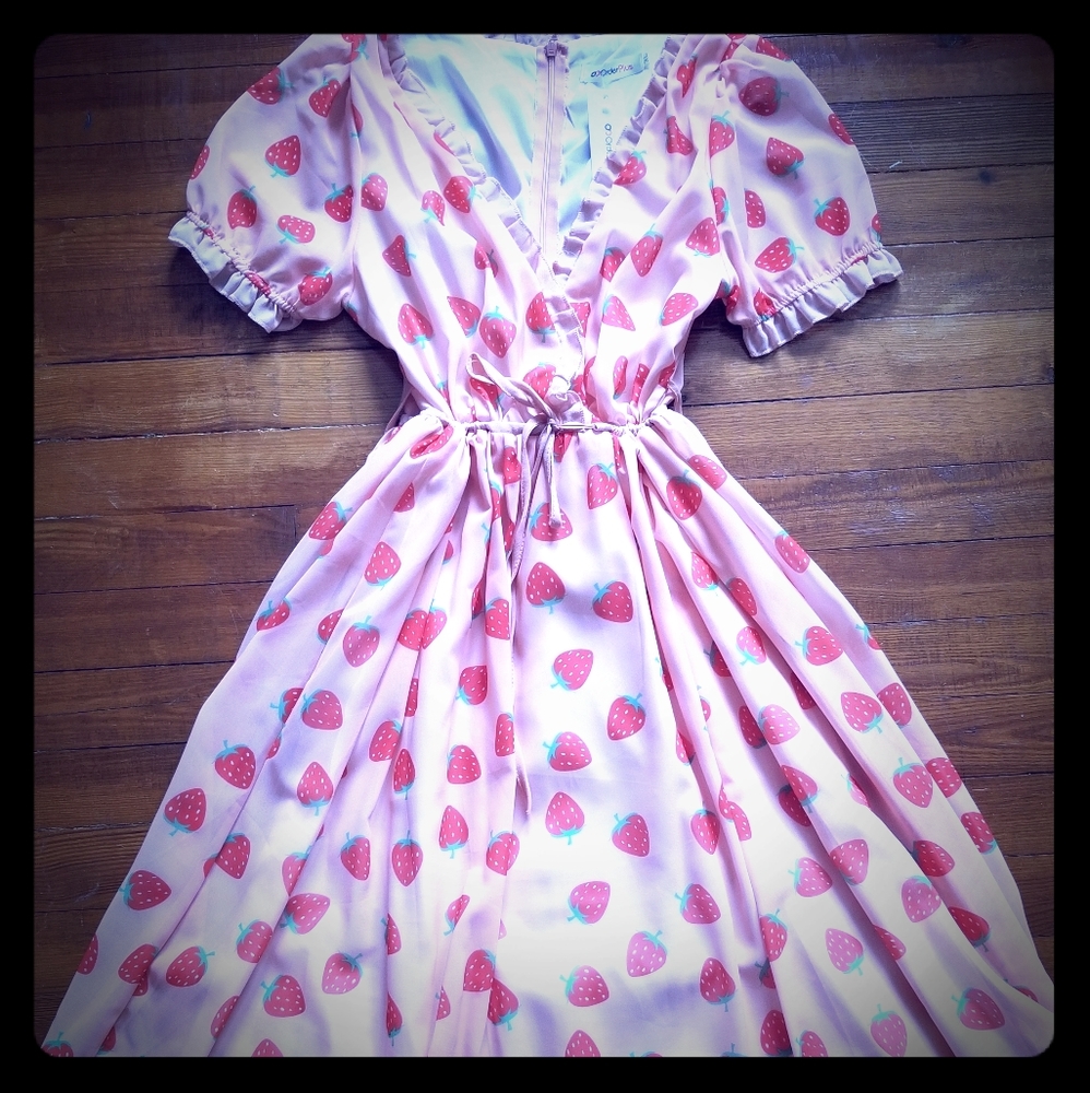 Strawberry print kawaii babydoll dress